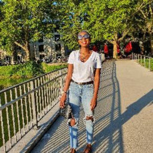 Meet your Posher, Nancy